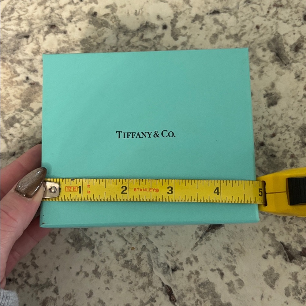 Tiffany & Co. Turquoise Box - Picture 5 of 5